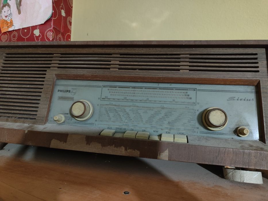 Rádio antigo para restaurar