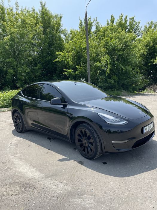 Продам Tesla Y 2022