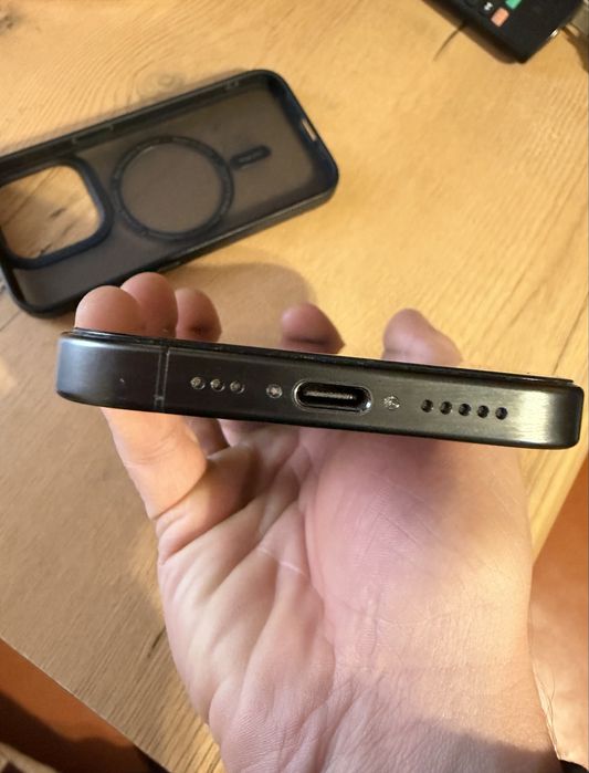 Продам iphone 15 pro 128 gb .bypass читати опис