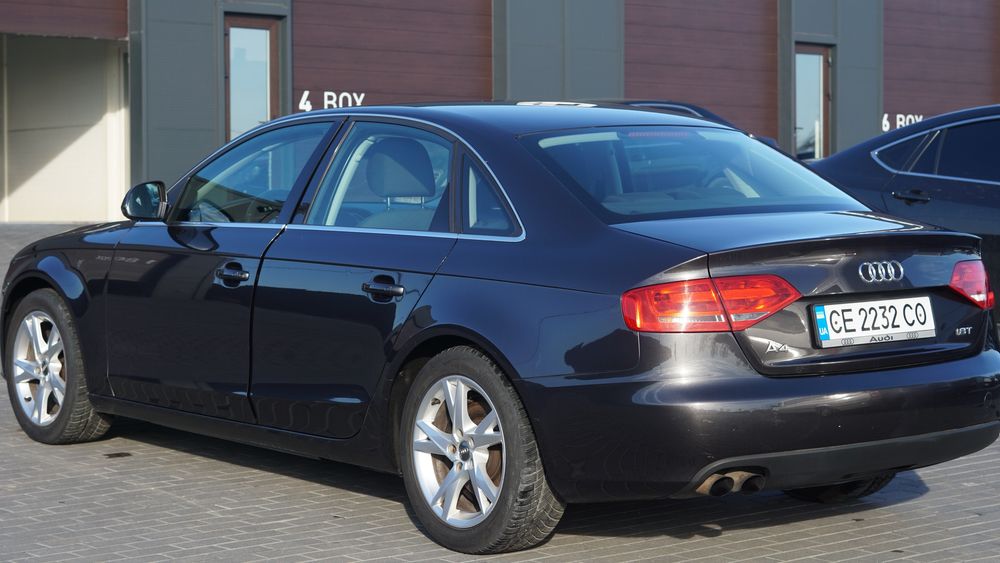 Продам Audi A4 B8