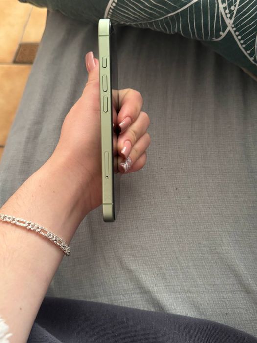 Iphone 17 256 гб 100% АКБ