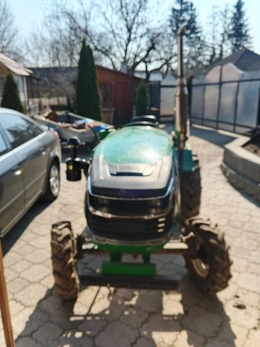 Мінітрактор 24 л.с