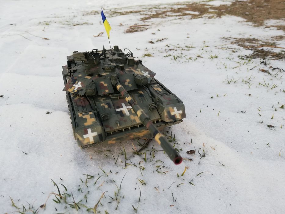 Модель танка Т-84-120 "Ятаган" 1/35 сборка ПОД ЗАКАЗ