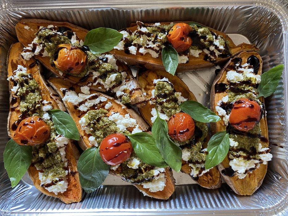 Кухар на дому, або з виїздом до вас)