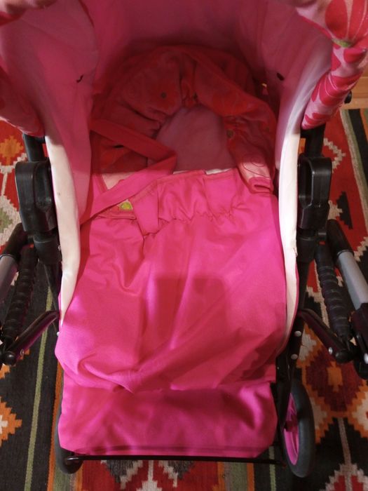 Коляска іграшкова