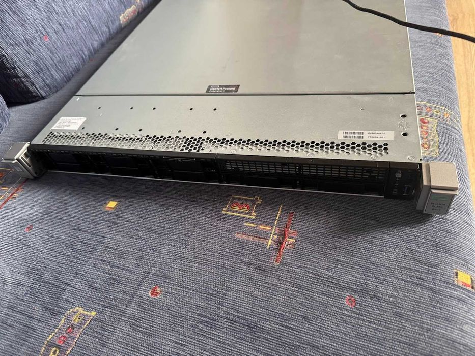 HP ProLiant DL360 G9 2x Xeon E5-2673v4