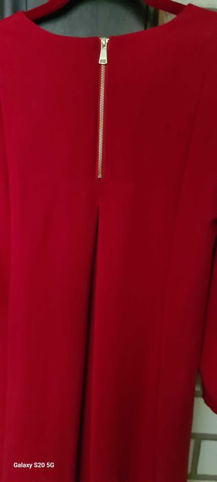 Czerwona sukienka 38 QUIOSQUE luźny fason