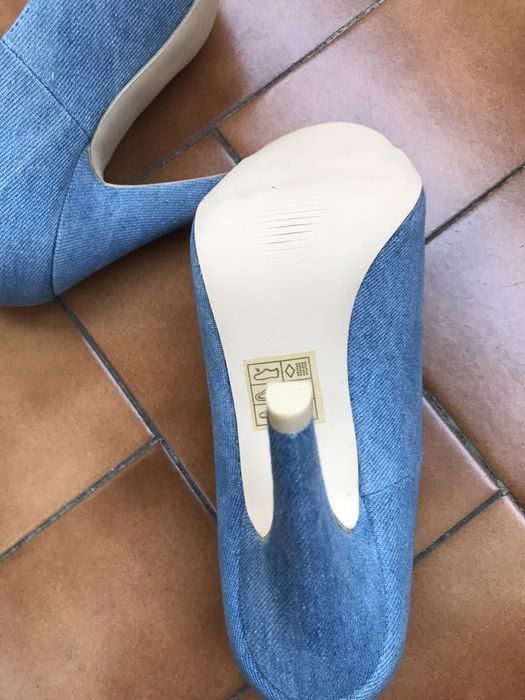 Dżinsowe buty damskie