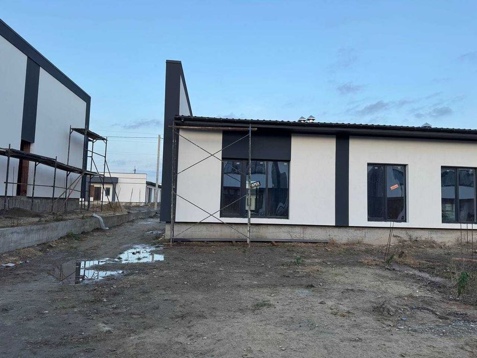 Продам котедж від забудовника в Рівному в районі Льонокомбінату