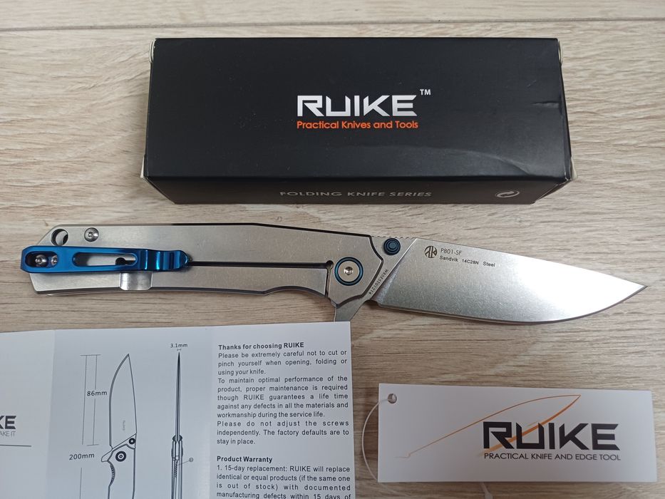 Ніж складний Ruike.