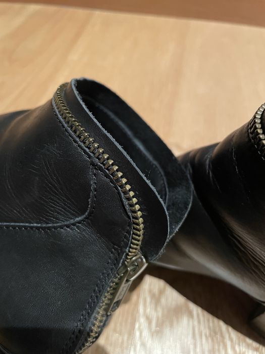 Botas/botins pretos em pele N36