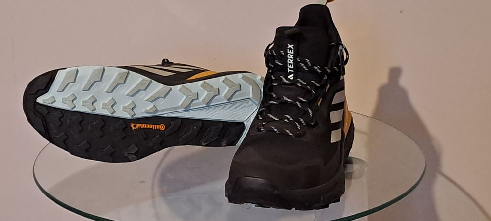 Adidas terrex free hiker 46