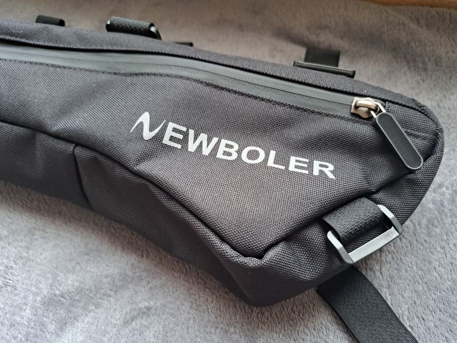 Duża Torba / Sakwa rowerowa na rame NEWBOLER Czarna NOWA