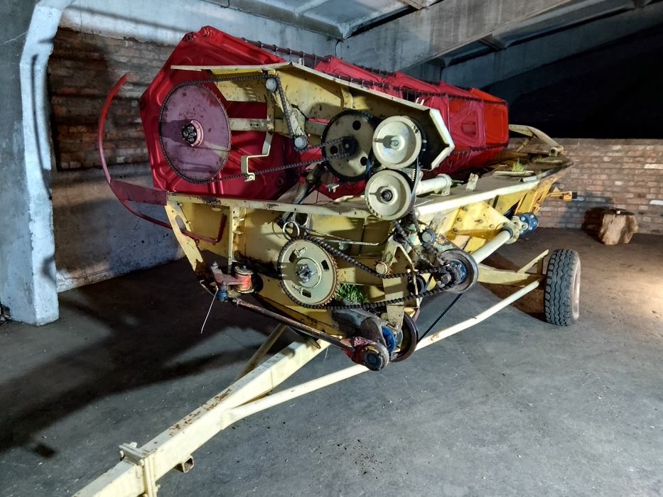 ПРОДАМ КОМБАЙН Class dominator 106