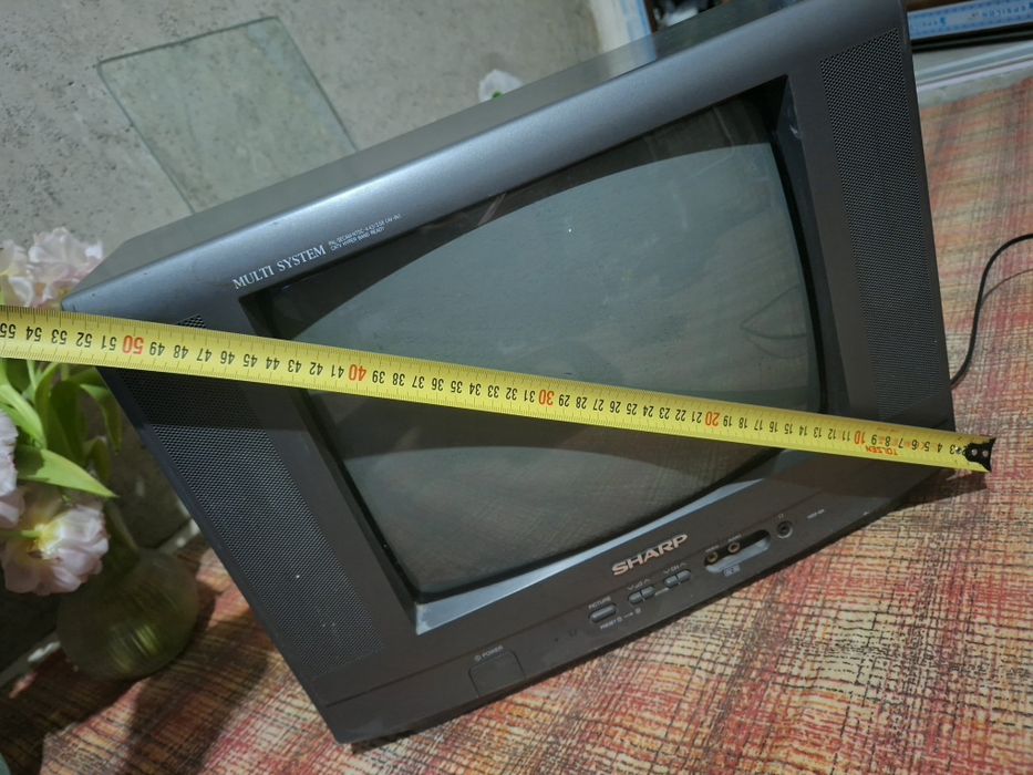 Продам телевізор sharp Tv. Маленький робочий.