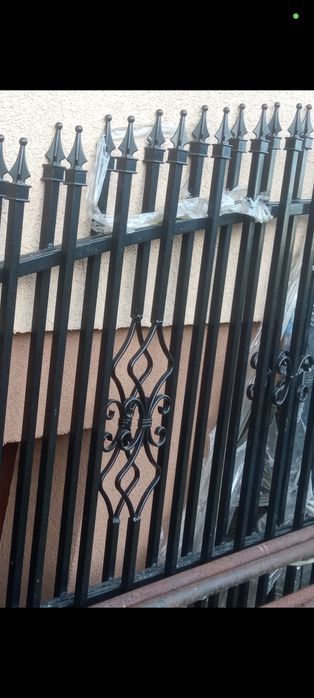 Brama wjazdowa z furtką