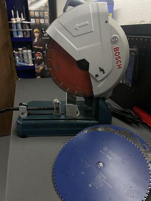 Serra de Corte para Metal BOSCH GCO 14-24 J Profissional
