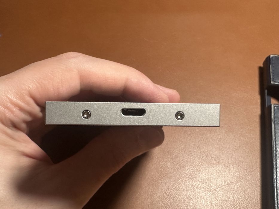 Продам плеєр Astell&Kern Jr