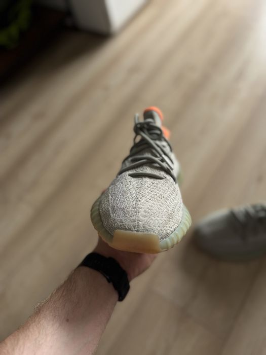 Yeezy 350 V2 Desert sage 44