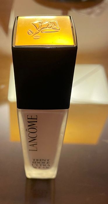 Lancome teint idole ultra wear 24h longwear foundation