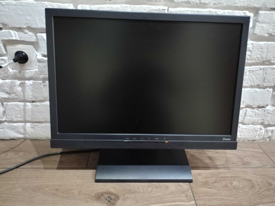 Monitor LCD iiyama