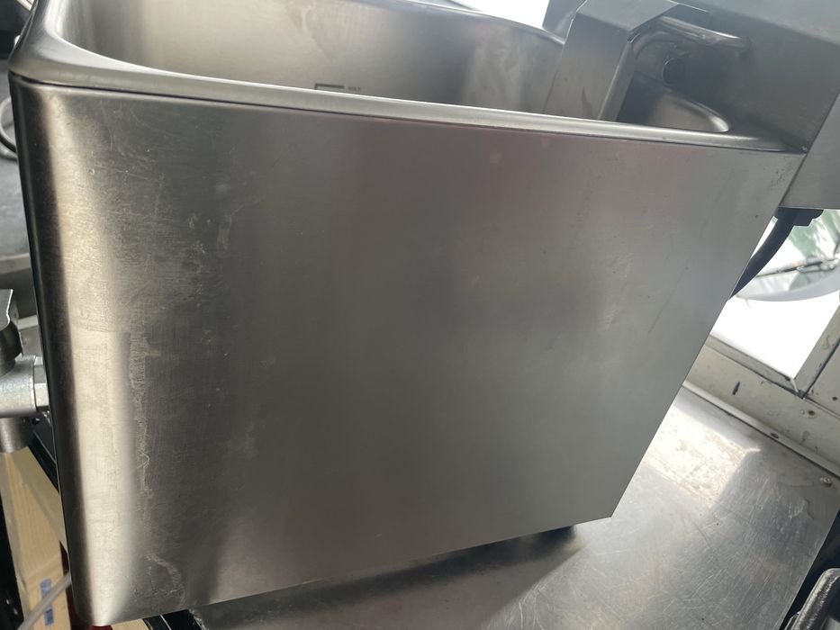 Fritadeira eletrica comercial