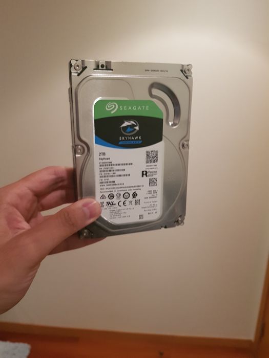 Disco Rígido HDD 2TB SkyHawk 3.5'