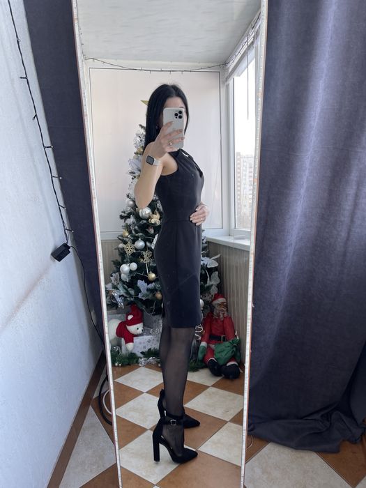 Плаття, сукня чорна