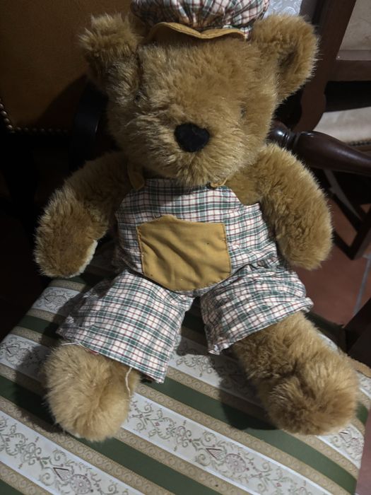 Bonecos peluche cada a 12,5€