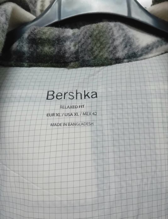 Casaco Camisa com Capucho