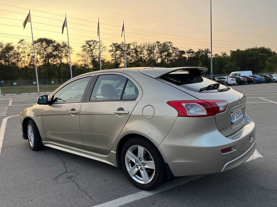 Продам власне авто Mitsubishi Lanxer X SPORTBACK