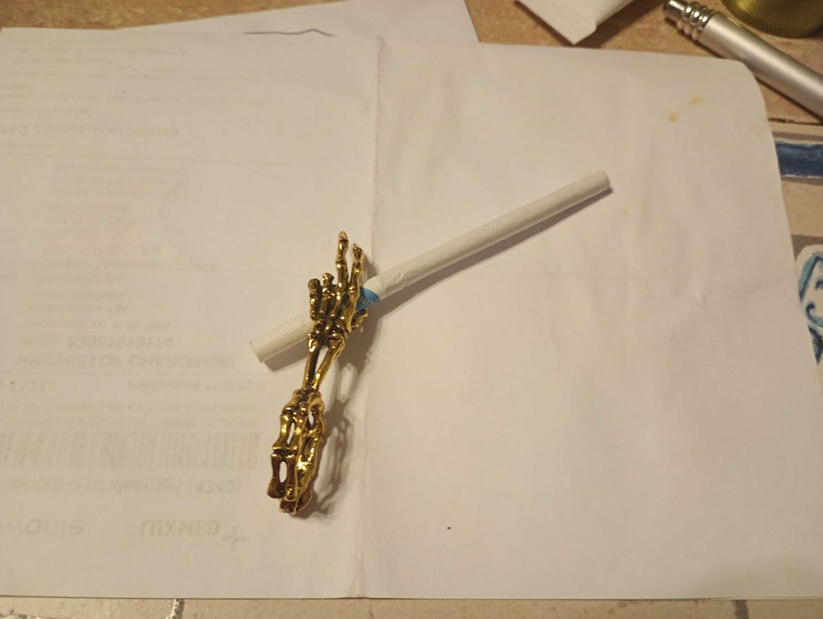 Nakładka na papierosa Wąż i Łapka