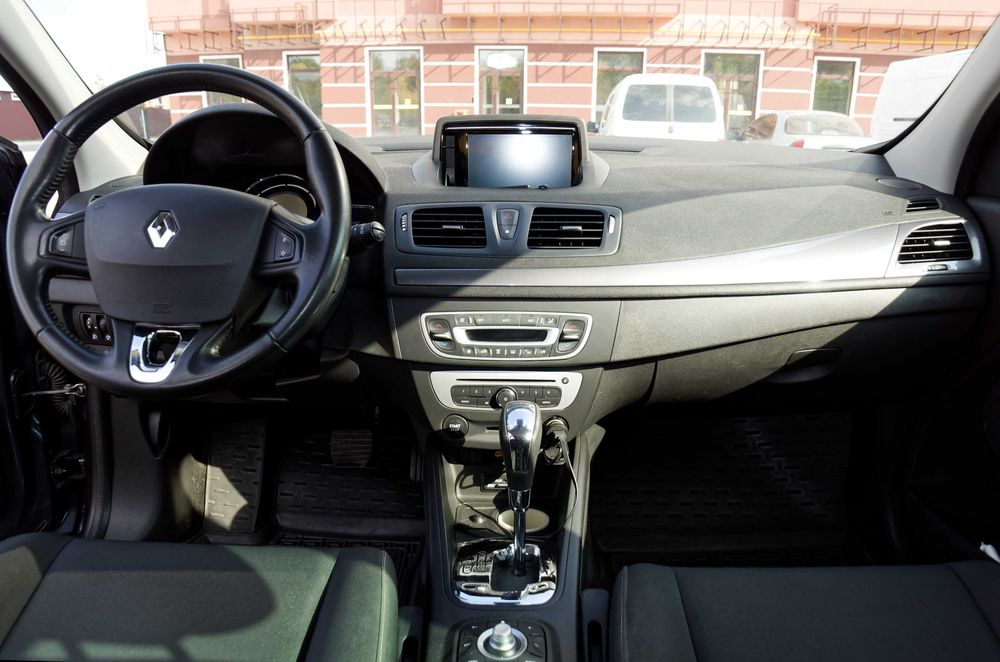 Неквапно продається Renault Megane 3 (2015)