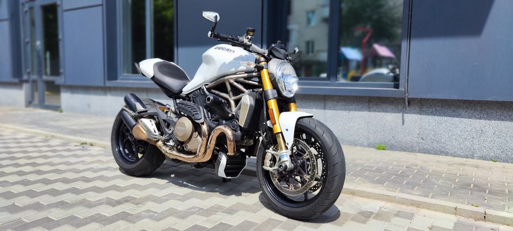 Ducati monster 1200