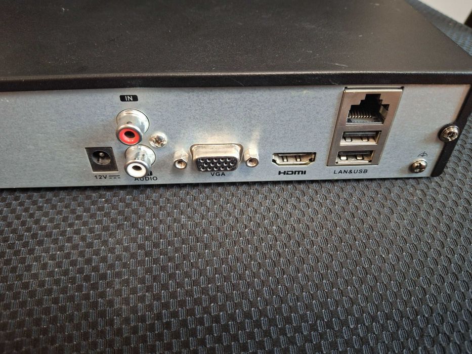 4-х канальный сетевой видеорегистратор Hikvision DS-7604NI-K1