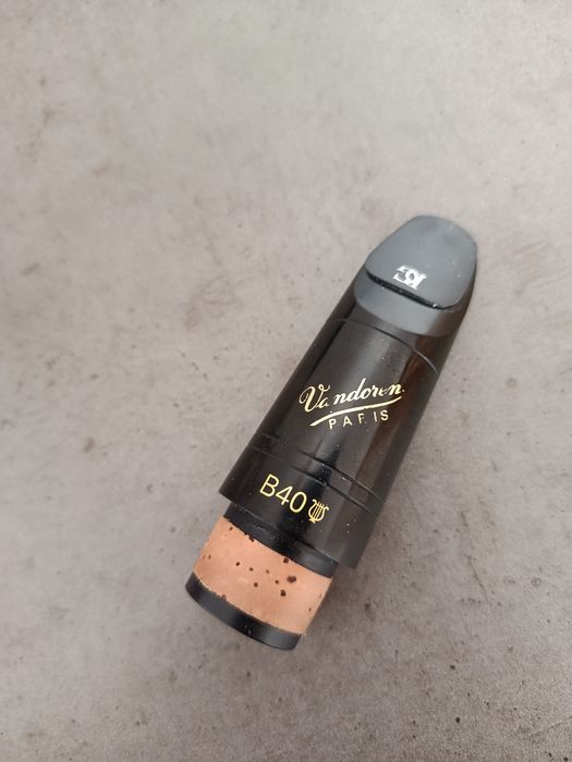 Boquilha Clarinete Sib Vandoren B40 Lira