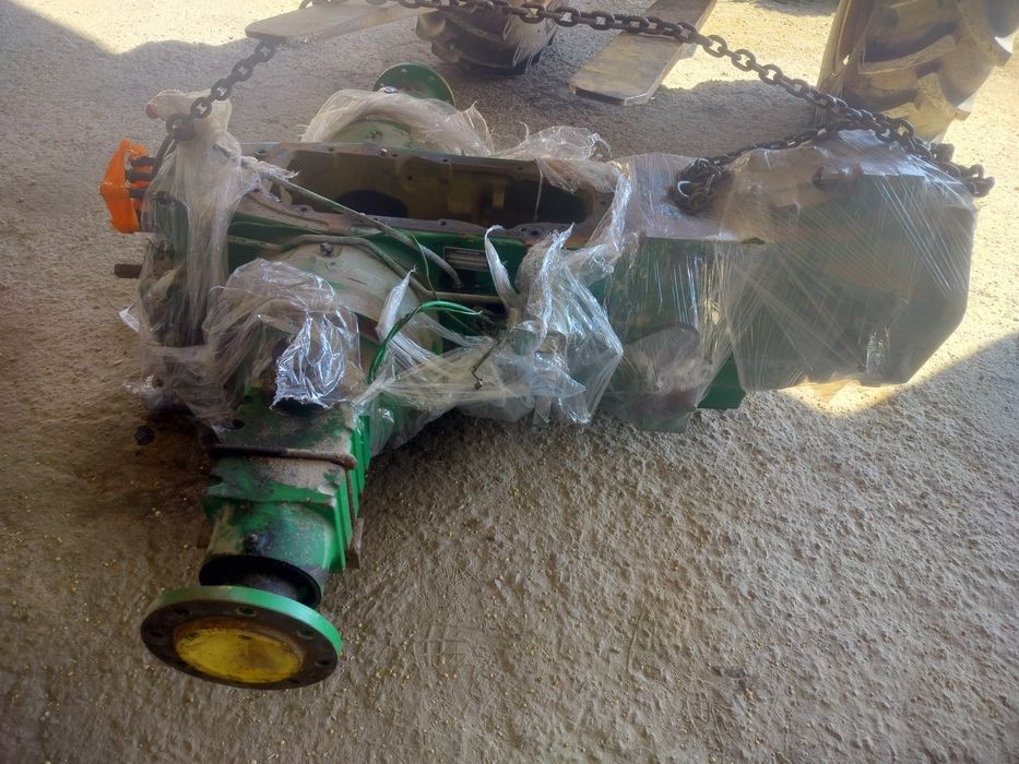 Запчастини john deere 3640 3040 3140 3350 3650 1640 2040 2650