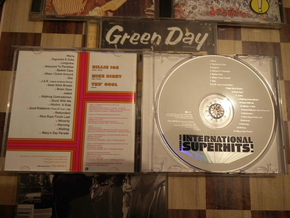 CD Green Day International Superhits completo