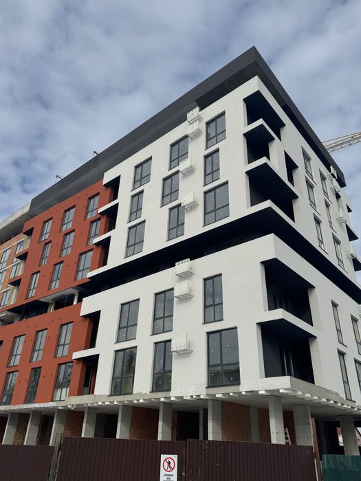 Продаж 2-кім квартири в елітному будинку в Городку