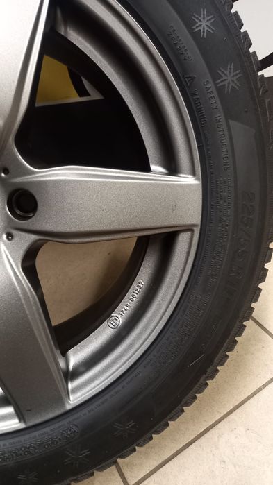 Felgi 17  5x112 7.5J Et 52