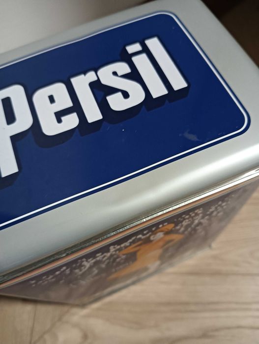 Puszka metalowa na proszek do prania kapsułki Persil w stylu Vintage