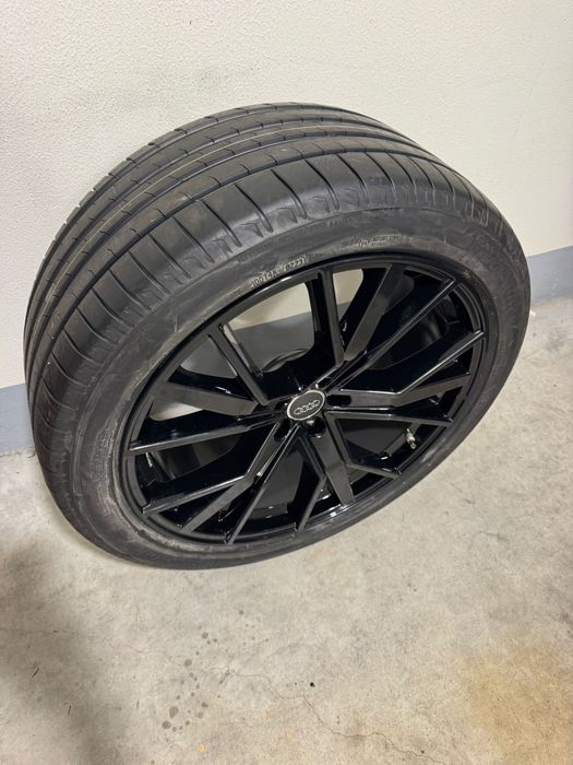 Jantes Audi 22" com Pneus Novos