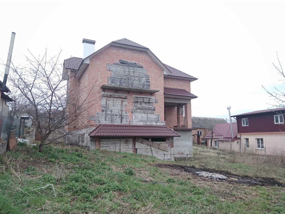 Будинок район  Ружична вулиця Маршала Жукова 21