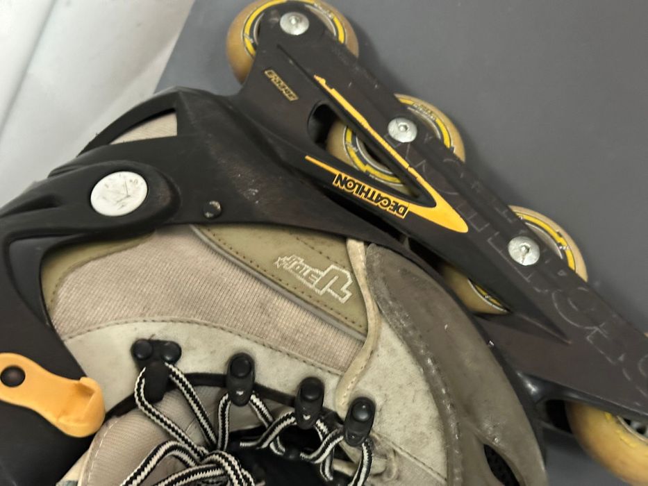 patins em limha cinzentos