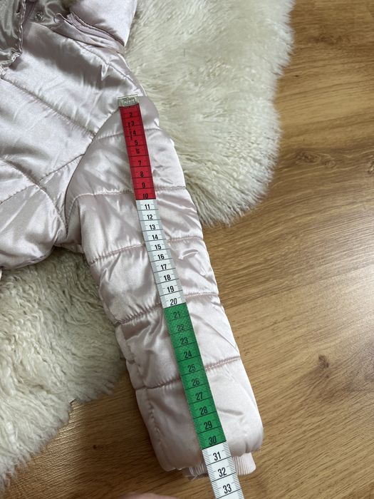 Зимняя удлиненая куртка Chicco. В Подарок шапка, шарф, перчатки