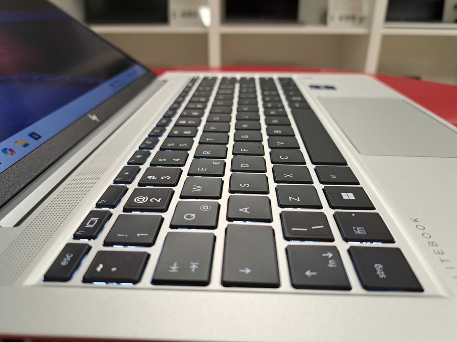 Laptop 14" HP Elitebook 640 G10 i5-13GEN 16GB/256SSD FullHD Win11