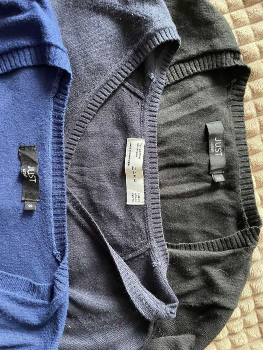 Conjunto de camisolas e tops