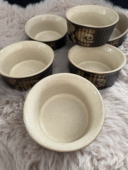 Zestaw 6 brązowych foremek DENBY BAKEWELL