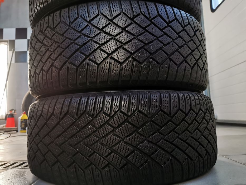 Koła zimowe 17 toyota Corolla auris 5x114 225/45/17 CONTINENTAL