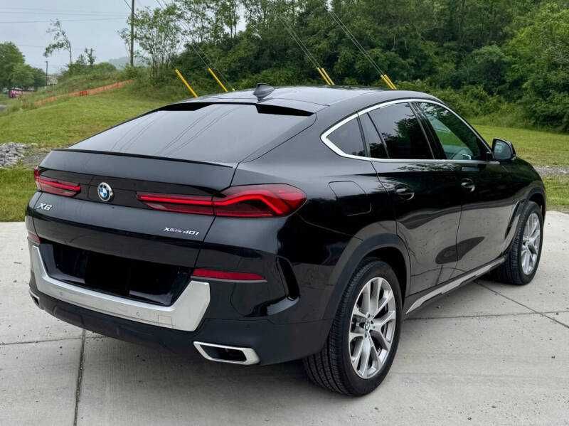 2022 BMW X6 xDrive40i